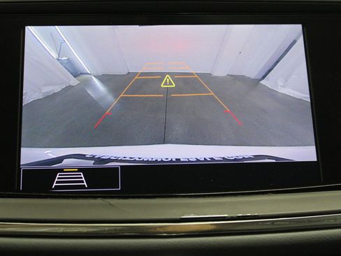 Used 2020 Buick Enclave Essence w/ Sound and Sites Package image 35