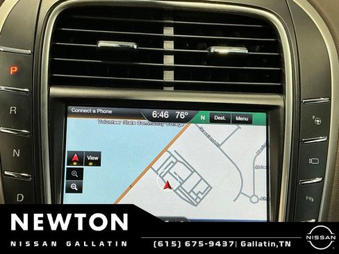 Used 2016 Lincoln MKX Reserve w/ Technology Package FWD image 5