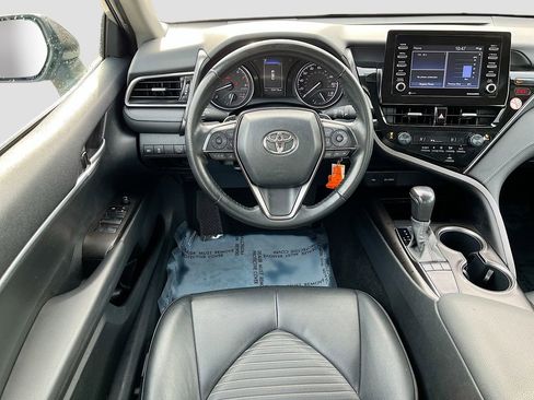 Used 2024 Toyota Camry SE image 20