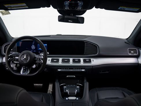 Used 2025 Mercedes-Benz GLE 63 AMG S image 10