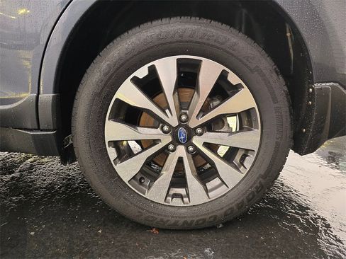 Used 2016 Subaru Outback 2.5i Limited w/ Popular Package #4 image 6