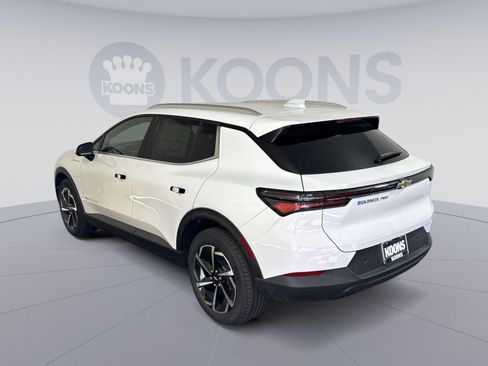 New 2026 Chevrolet Equinox EV LT image 4