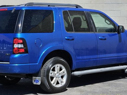 Used 2010 Ford Explorer XLT AWD/4WD image 5