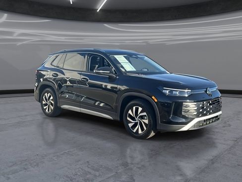 Certified 2026 Volkswagen Tiguan S FWD image 2