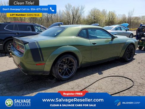 Used 2021 Dodge Challenger R/T Scat Pack RWD image 4