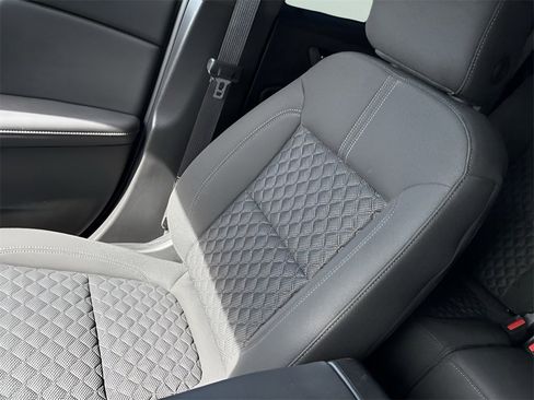 Used 2022 Chevrolet Blazer LT image 29