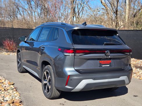 New 2026 Volkswagen Tiguan SE AWD/4WD image 3