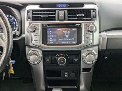 Used 2018 Toyota 4Runner SR5 Premium AWD/4WD image 18