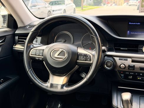 Used 2016 Lexus ES 350 FWD image 27