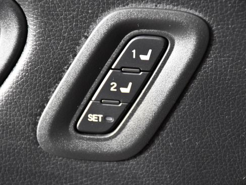 Certified 2025 Honda Pilot EX-L image 34