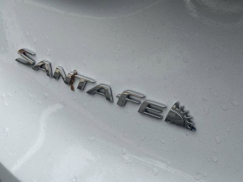 Used 2023 Hyundai Santa Fe SEL FWD image 10