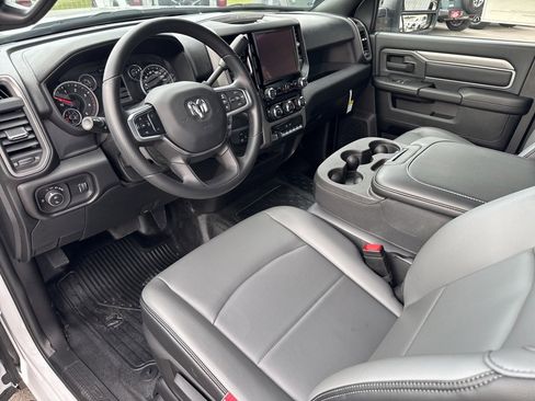 New 2026 RAM 3500 Tradesman w/ Chrome Appearance Group image 25