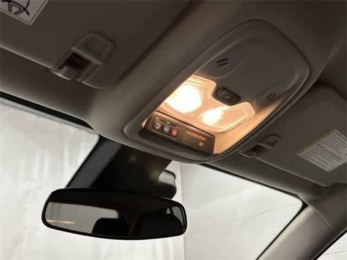 Used 2025 Buick Encore GX Preferred image 22