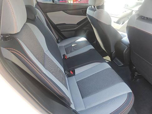 Used 2021 Subaru Crosstrek 2.0i Premium AWD/4WD image 19