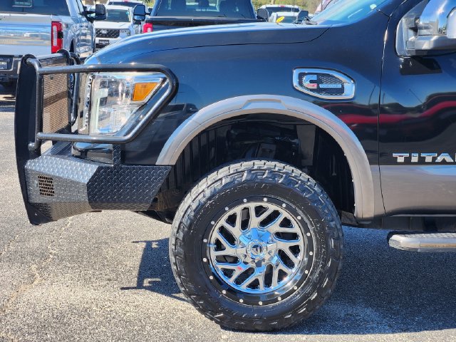 Used 2018 Nissan Titan Platinum Reserve w/ Platinum Utility Package AWD/4WD image 8