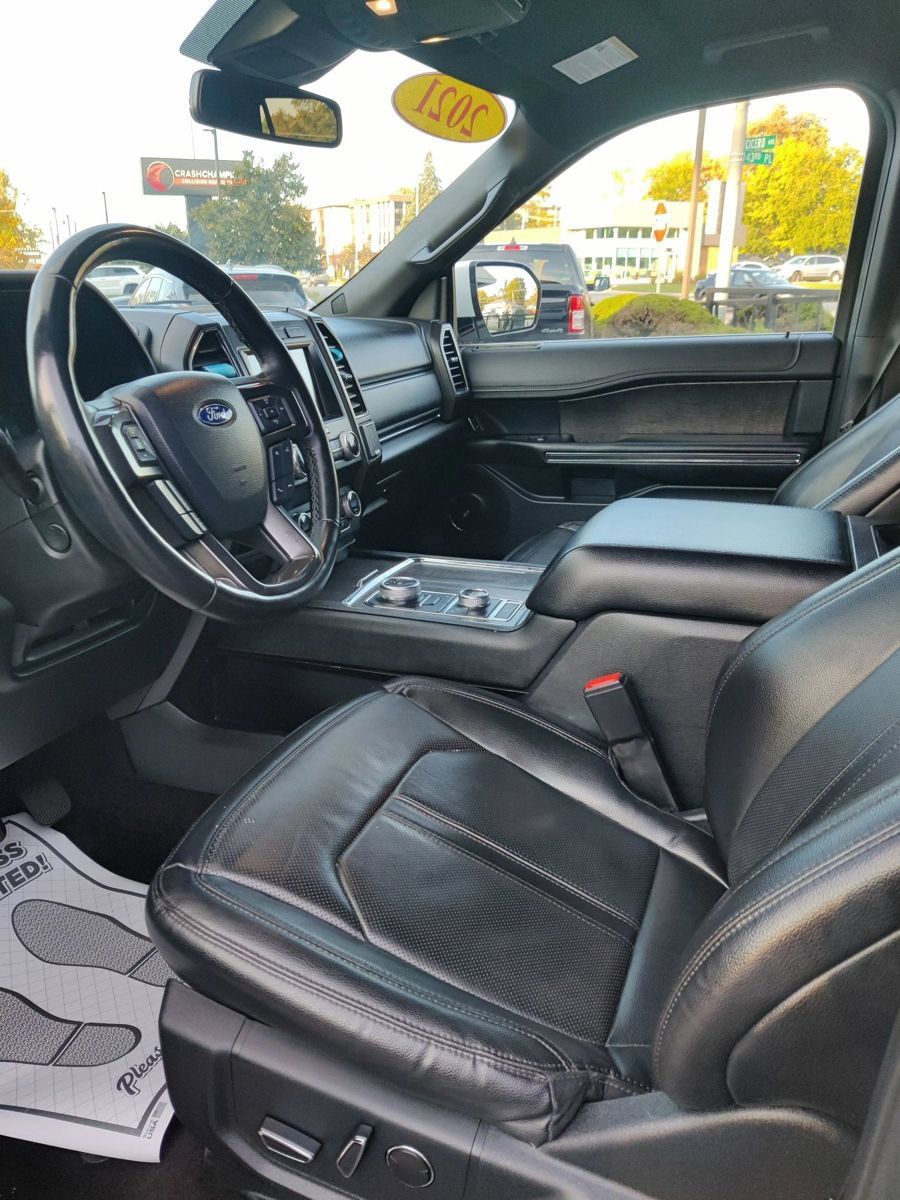 Used 2021 Ford Expedition Limited AWD/4WD image 10