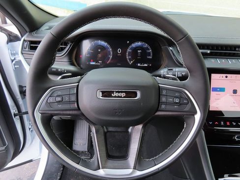 New 2026 Jeep Grand Cherokee Limited image 4