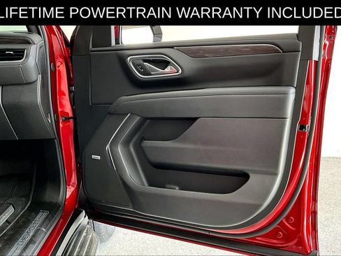 Used 2024 Chevrolet Tahoe LT w/ Luxury Package RWD image 23