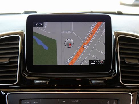 Used 2018 Mercedes-Benz GLE 350 image 17