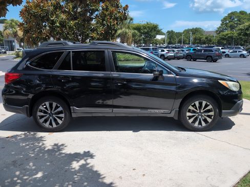 Used 2015 Subaru Outback 2.5i Limited AWD/4WD image 11