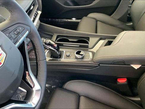 New 2026 Cadillac CT5 Sport w/ Technology Package RWD image 9