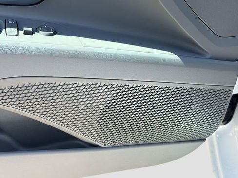 New 2026 Hyundai Elantra SEL Sport Premium FWD image 18