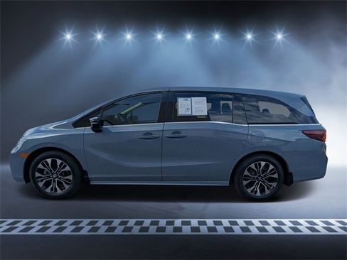 Used 2026 Honda Odyssey Sport-L image 6