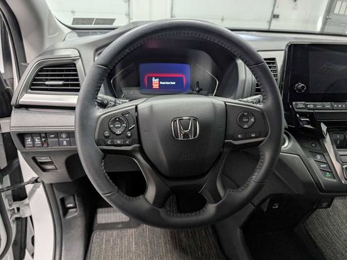 Certified 2024 Honda Odyssey EX-L image 40