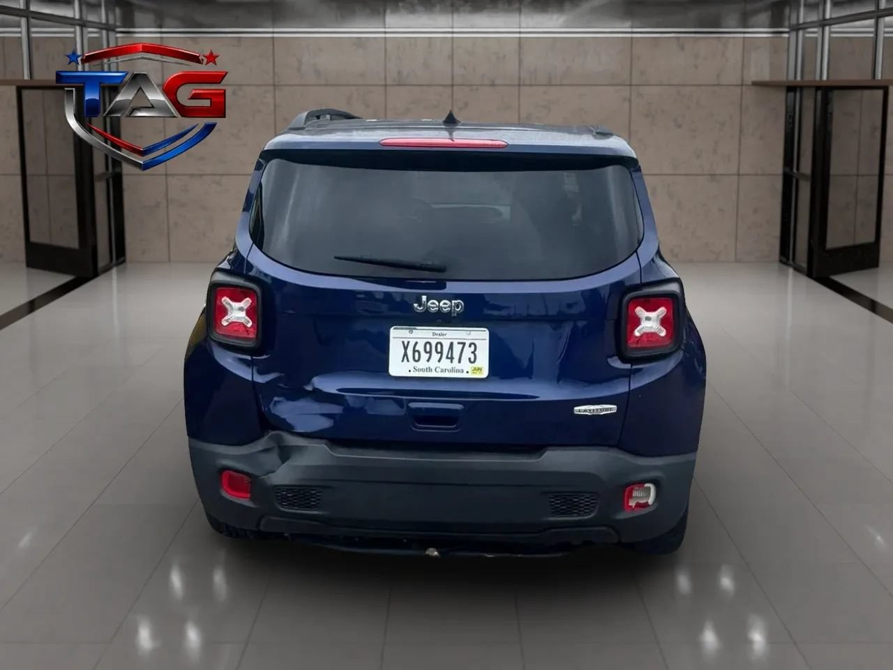 Used 2019 Jeep Renegade Latitude FWD image 11