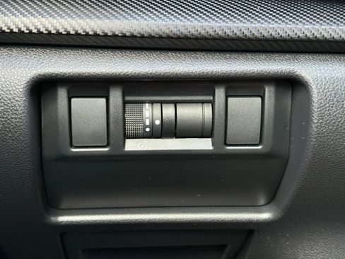 Certified 2024 Subaru Crosstrek 2.0i Premium AWD/4WD image 17