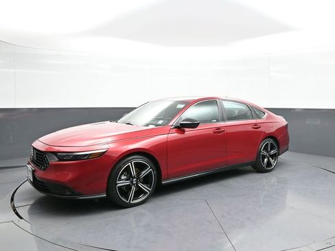 Certified 2024 Honda Accord Sport image 10