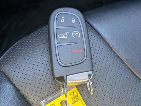 Used 2022 Jeep Cherokee Trailhawk w/ Premium Leather Package image 28