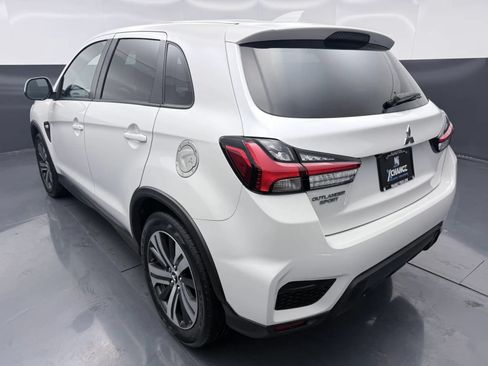 Used 2021 Mitsubishi Outlander Sport ES FWD image 5