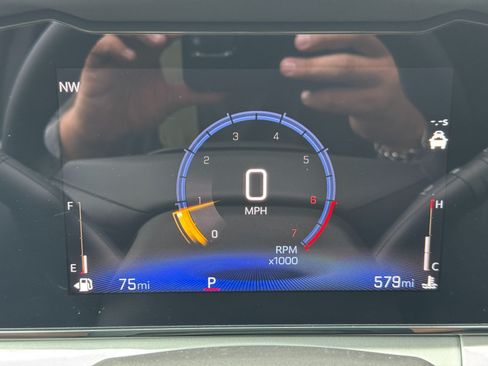 Used 2026 Chevrolet Trax LT w/ Midnight Edition FWD image 17
