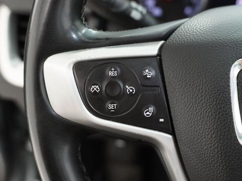 Used 2023 GMC Terrain SLT w/ LPO, 'HIT The Road' Package FWD image 8
