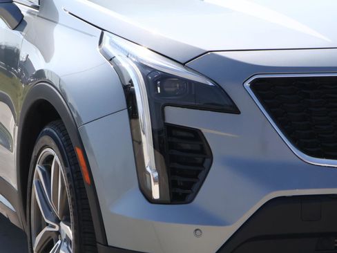 Certified 2023 Cadillac XT4 Sport image 9