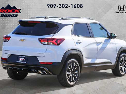 Used 2022 Chevrolet TrailBlazer ACTIV w/ Technology Package image 6