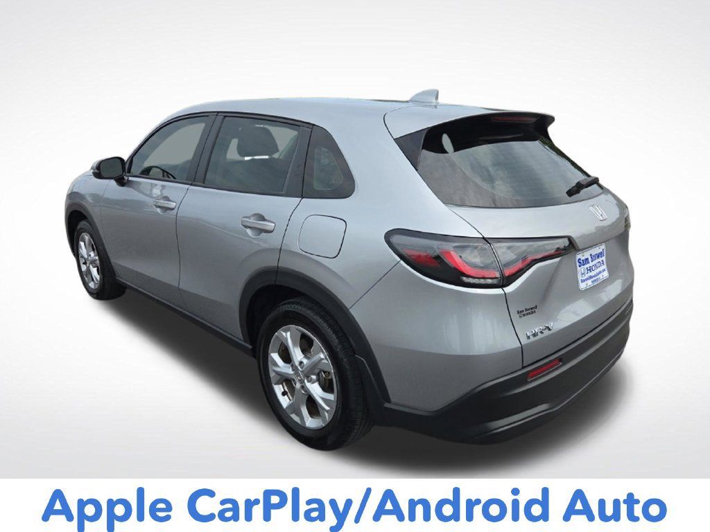 Used 2025 Honda HR-V LX image 7