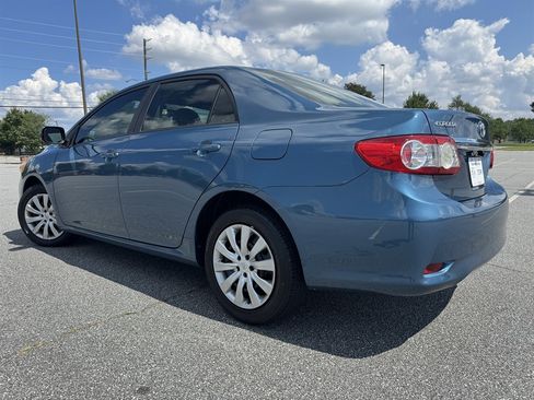 Used 2013 Toyota Corolla LE FWD image 25