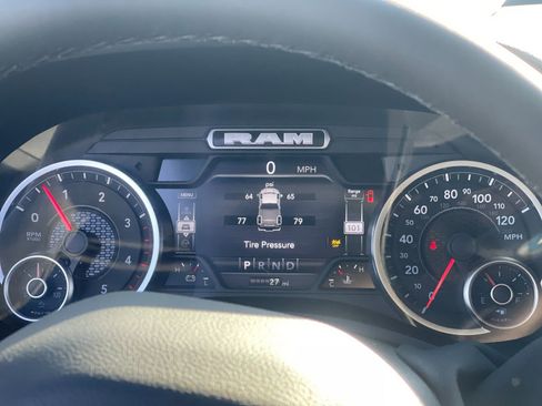 Used 2025 RAM 3500 Big Horn image 27