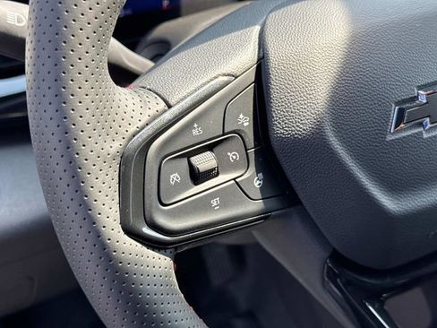 New 2026 Chevrolet Trax RS w/ Sunroof Package FWD image 27