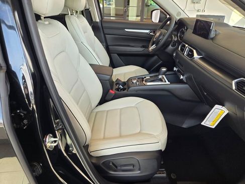 New 2025 MAZDA CX-5 AWD 2.5 S w/ Preferred Package image 3