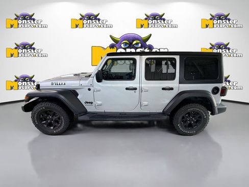 Used 2023 Jeep Wrangler Willys image 7