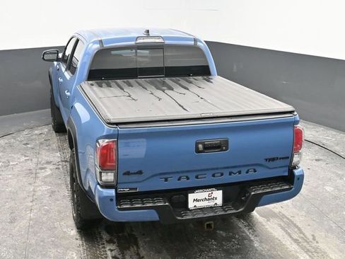 Used 2018 Toyota Tacoma SR image 28