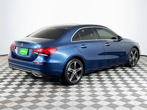 Used 2022 Mercedes-Benz A 220 image 8