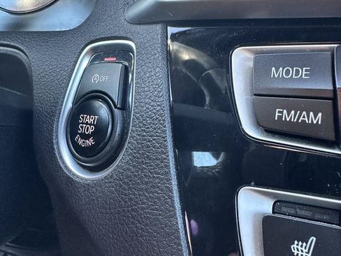 Used 2018 BMW M2 RWD image 41