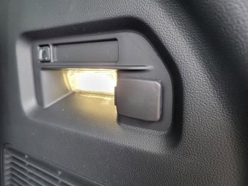 New 2025 Ford Explorer Active w/ Active Comfort Package image 9