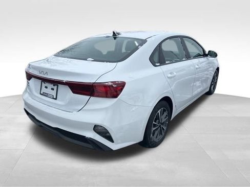 Certified 2024 Kia Forte LXS image 8