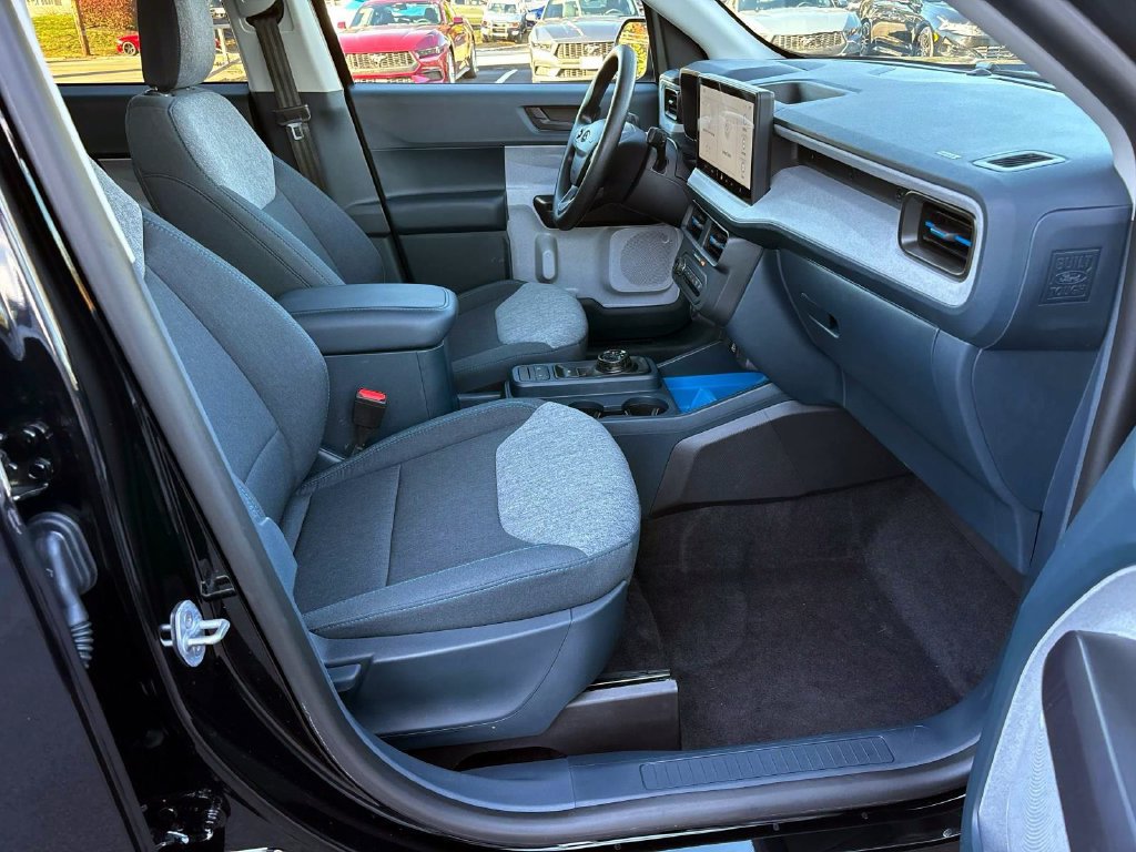 Used 2026 Ford Maverick XLT w/ 4K Tow Package AWD/4WD image 18