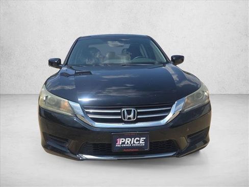 Used 2015 Honda Accord LX image 2